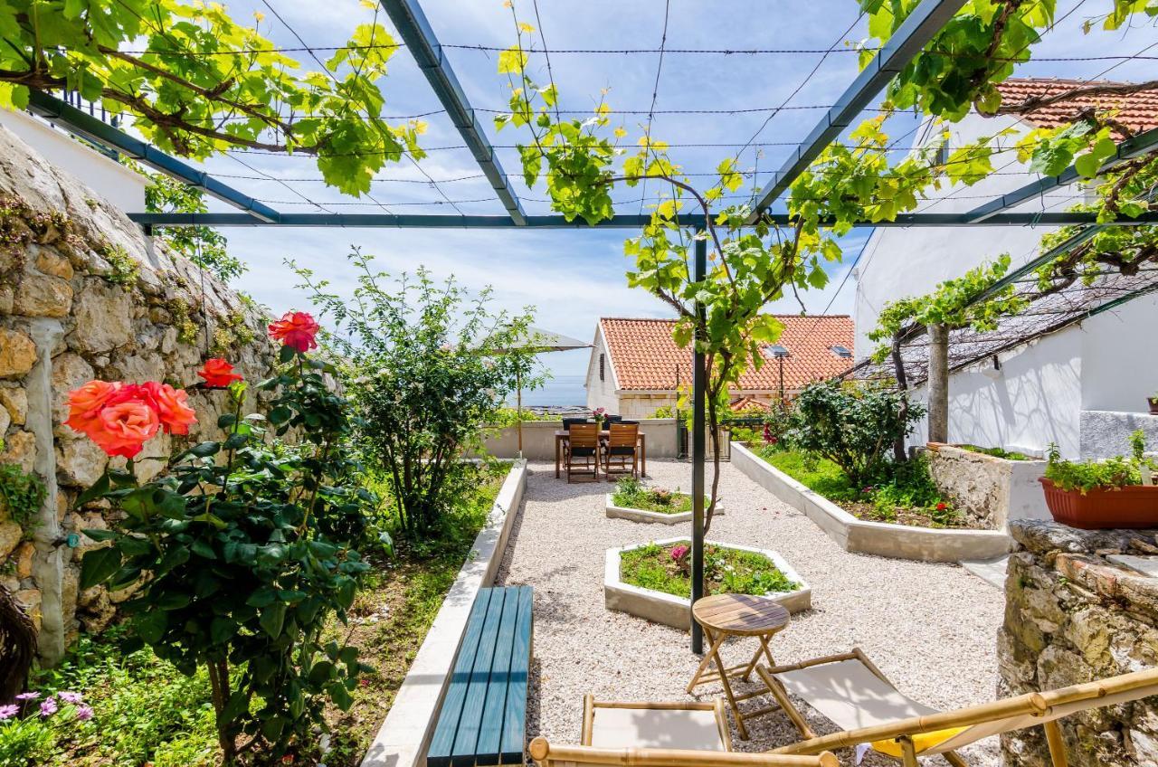 Apartment Marija Close To Old Town Дубровник Екстериор снимка