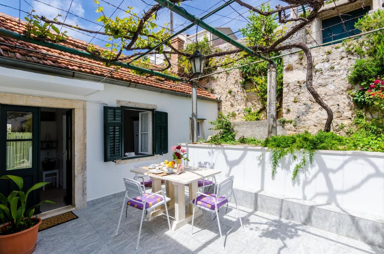 Apartment Marija Close To Old Town Дубровник Екстериор снимка