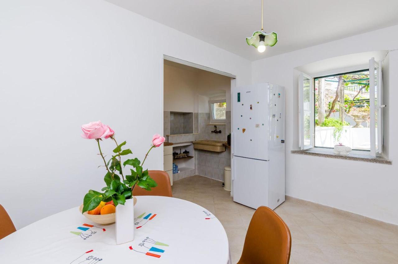Apartment Marija Close To Old Town Дубровник Екстериор снимка
