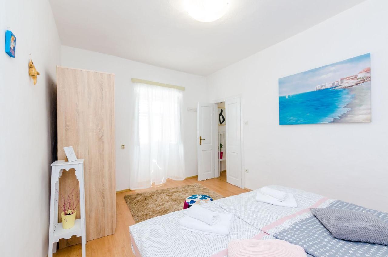 Apartment Marija Close To Old Town Дубровник Екстериор снимка
