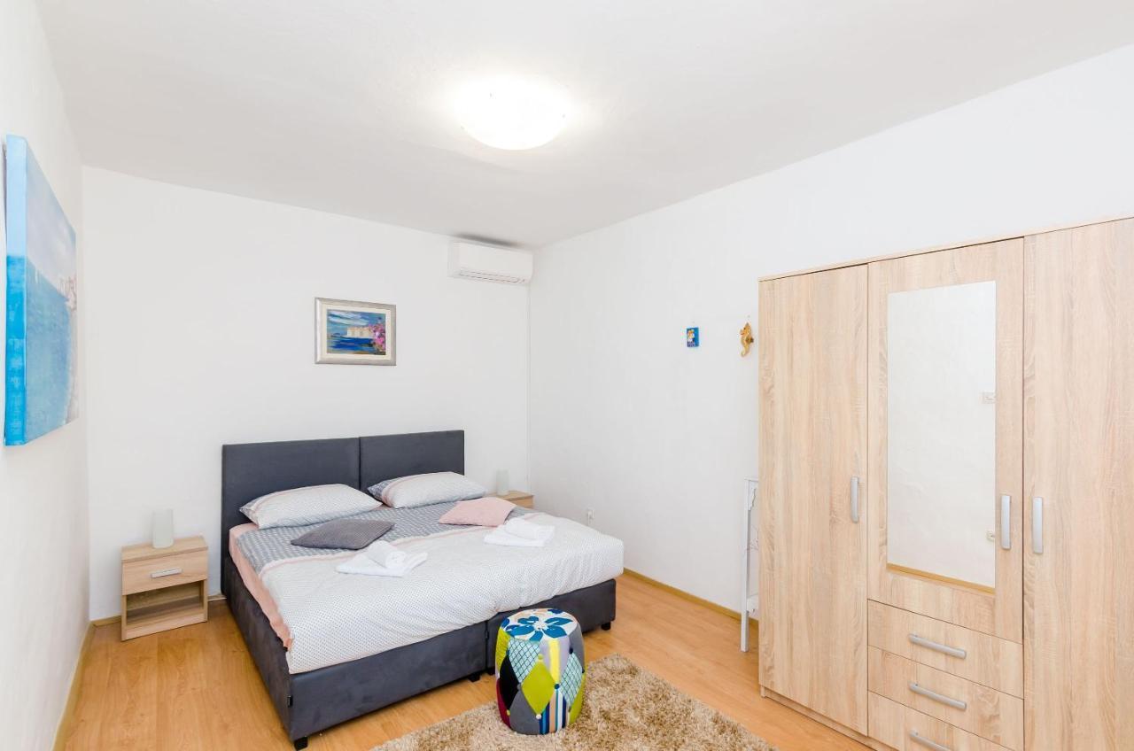 Apartment Marija Close To Old Town Дубровник Екстериор снимка