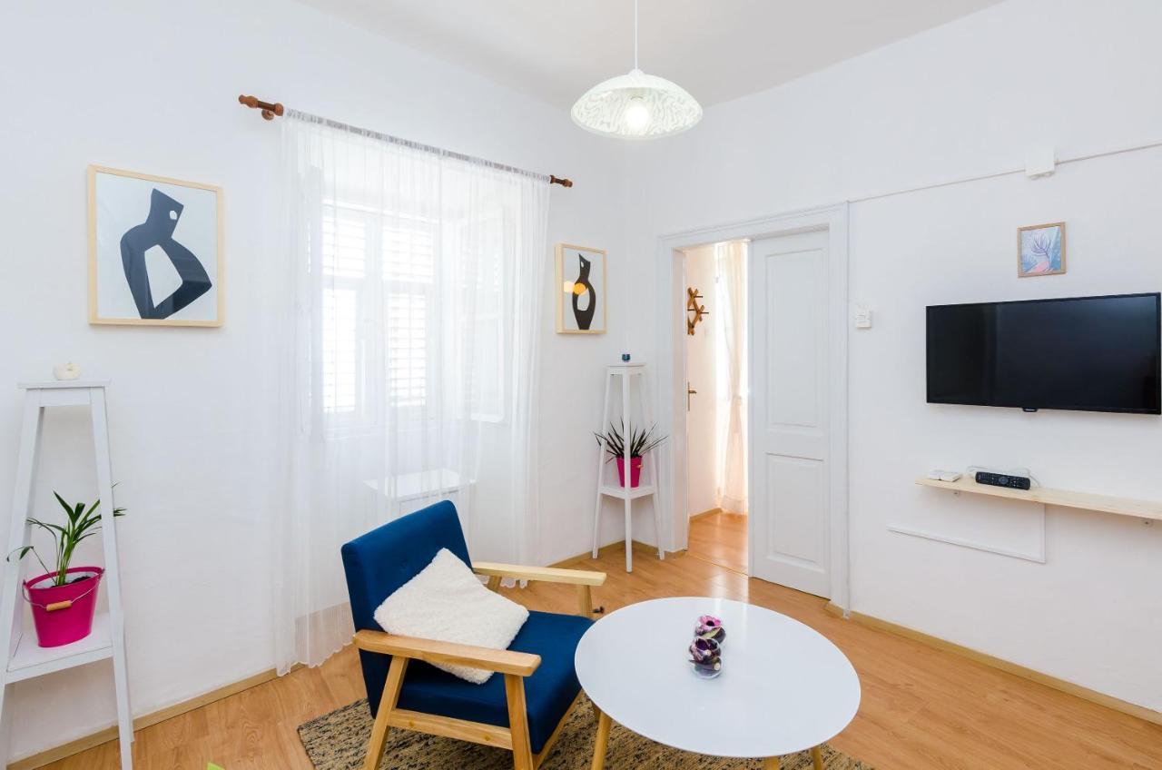 Apartment Marija Close To Old Town Дубровник Екстериор снимка